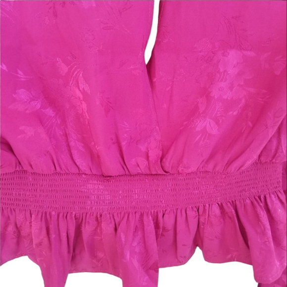 Forever 21 Plus Long Sleeve Peplum Hem Floral Print Blouse Women's Size 0X 12 - Picture 5 of 12